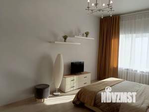 1-к квартира, посуточно, 42м2, 4/5 этаж
