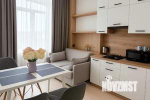 1-к квартира, посуточно, 40м2, 1/1 этаж