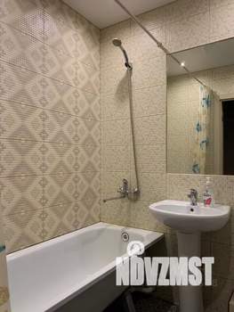 1-к квартира, посуточно, 30м2, 4/9 этаж