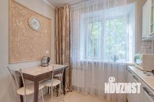 1-к квартира, посуточно, 30м2, 3/5 этаж