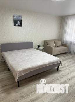 Студия квартира, посуточно, 30м2, 1/5 этаж