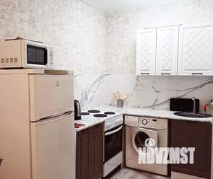 1-к квартира, посуточно, 42м2, 2/16 этаж