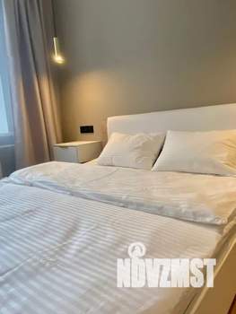 1-к квартира, посуточно, 42м2, 13/16 этаж