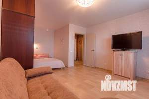 1-к квартира, посуточно, 39м2, 1/1 этаж