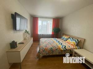 2-к квартира, посуточно, 56м2, 9/10 этаж