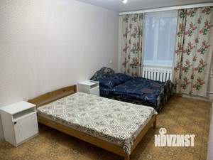 1-к квартира, посуточно, 34м2, 1/3 этаж