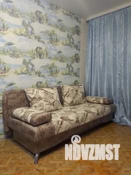 2-к квартира, посуточно, 46м2, 1/5 этаж