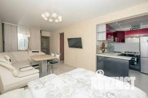 2-к квартира, посуточно, 49м2, 2/5 этаж