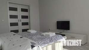 1-к квартира, посуточно, 43м2, 1/1 этаж