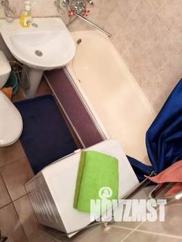 2-к квартира, посуточно, 50м2, 2/5 этаж