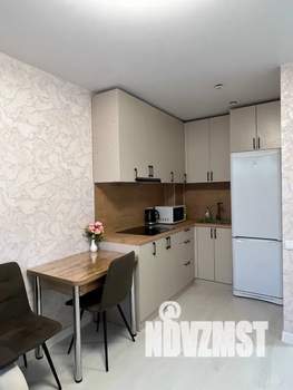 1-к квартира, посуточно, 32м2, 8/10 этаж