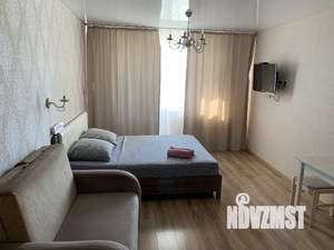 Студия квартира, посуточно, 30м2, 4/9 этаж