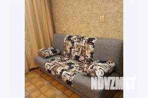 1-к квартира, посуточно, 35м2, 9/16 этаж