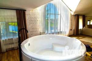 1-к квартира, посуточно, 80м2, 3/3 этаж