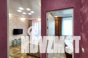 2-к квартира, посуточно, 38м2, 7/8 этаж