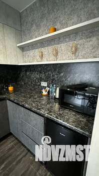 Студия квартира, посуточно, 30м2, 1/9 этаж