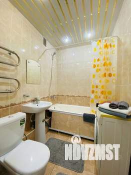 1-к квартира, посуточно, 42м2, 8/10 этаж