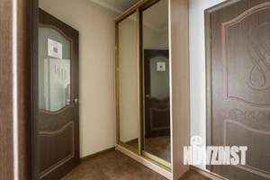 1-к квартира, посуточно, 49м2, 1/1 этаж