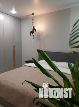 Студия квартира, посуточно, 28м2, 9/16 этаж