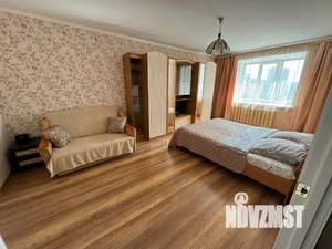1-к квартира, посуточно, 40м2, 5/10 этаж