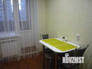 1-к квартира, посуточно, 33м2, 1/10 этаж