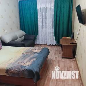 1-к квартира, посуточно, 36м2, 5/10 этаж