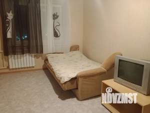 1-к квартира, посуточно, 44м2, 14/14 этаж