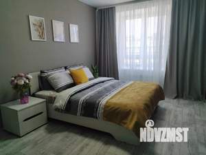 1-к квартира, посуточно, 43м2, 1/1 этаж