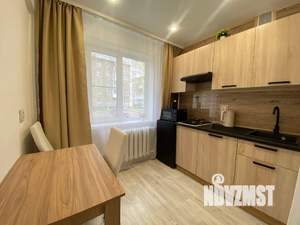 2-к квартира, посуточно, 49м2, 1/5 этаж