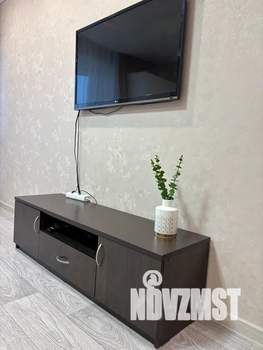 1-к квартира, посуточно, 38м2, 7/10 этаж