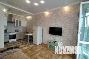 2-к квартира, посуточно, 38м2, 7/8 этаж