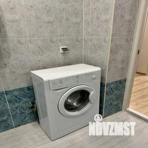 1-к квартира, посуточно, 37м2, 8/9 этаж