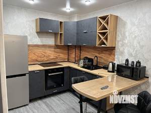 1-к квартира, посуточно, 40м2, 11/16 этаж