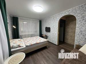 1-к квартира, посуточно, 33м2, 1/1 этаж