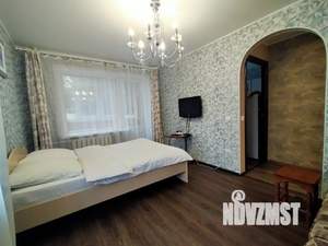 1-к квартира, посуточно, 35м2, 2/5 этаж