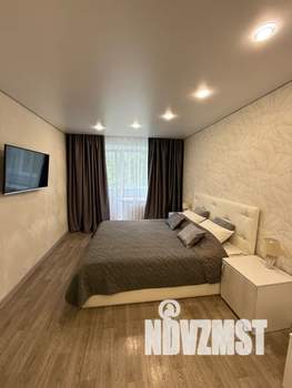 1-к квартира, посуточно, 32м2, 4/5 этаж