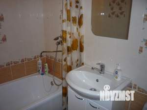 1-к квартира, посуточно, 33м2, 8/10 этаж