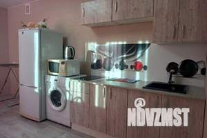 3-к квартира, посуточно, 46м2, 12/16 этаж