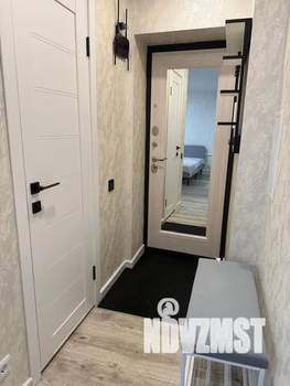 Студия квартира, посуточно, 30м2, 1/5 этаж