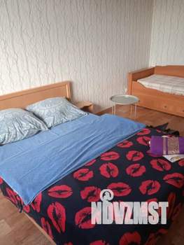 1-к квартира, посуточно, 48м2, 7/10 этаж