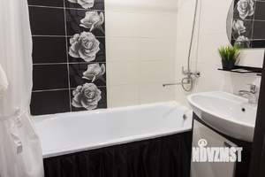 2-к квартира, посуточно, 68м2, 1/1 этаж