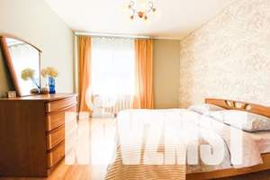 3-к квартира, посуточно, 80м2, 2/5 этаж