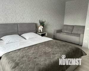 2-к квартира, посуточно, 43м2, 5/10 этаж