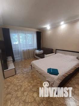 2-к квартира, посуточно, 42м2, 1/9 этаж