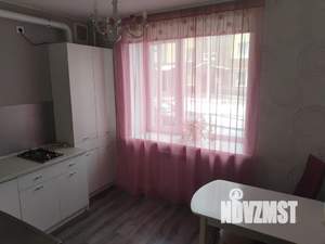 1-к квартира, посуточно, 38м2, 1/4 этаж