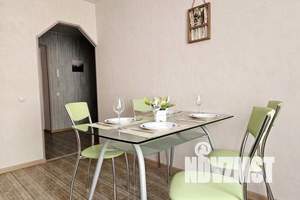 1-к квартира, посуточно, 42м2, 6/15 этаж