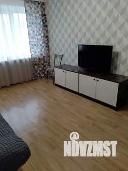 1-к квартира, посуточно, 39м2, 9/9 этаж