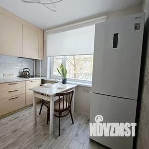 2-к квартира, посуточно, 50м2, 2/5 этаж