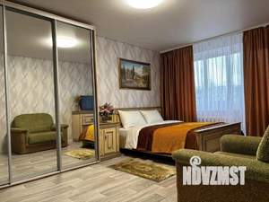 1-к квартира, посуточно, 38м2, 1/1 этаж