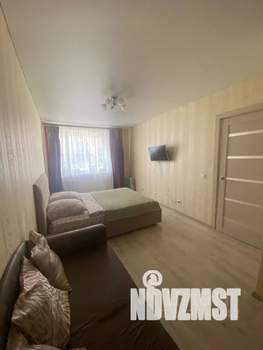 1-к квартира, посуточно, 39м2, 1/10 этаж